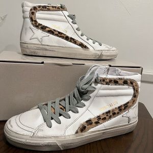 HTF LTD BNIB Leo Slide